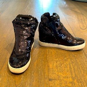 Cape Robbin sequin sequence wedge sneaker slip on 6.5 black dance trendy
